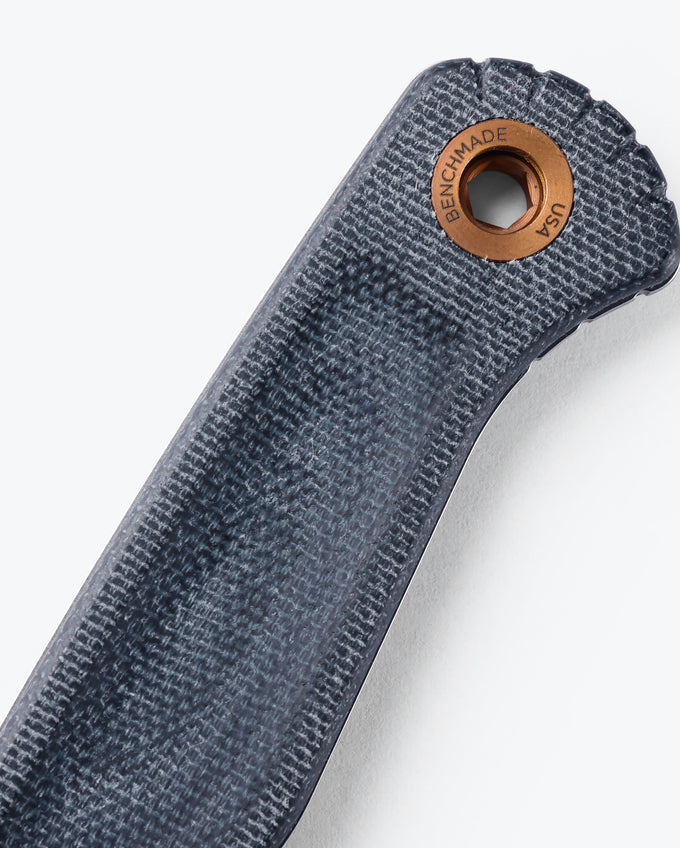 Benchmade 203 Dacian Blue Denim Micarta handle and full-tang detail