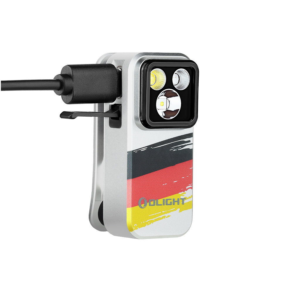 Olight Oclip Pro Bundesflagge with included USB-C charging cable and accessories