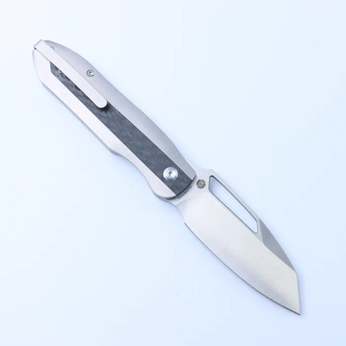 Thunderhead Satin CPM S35VN Beadblasted Titanium with Twill Carbon FIber Inlay