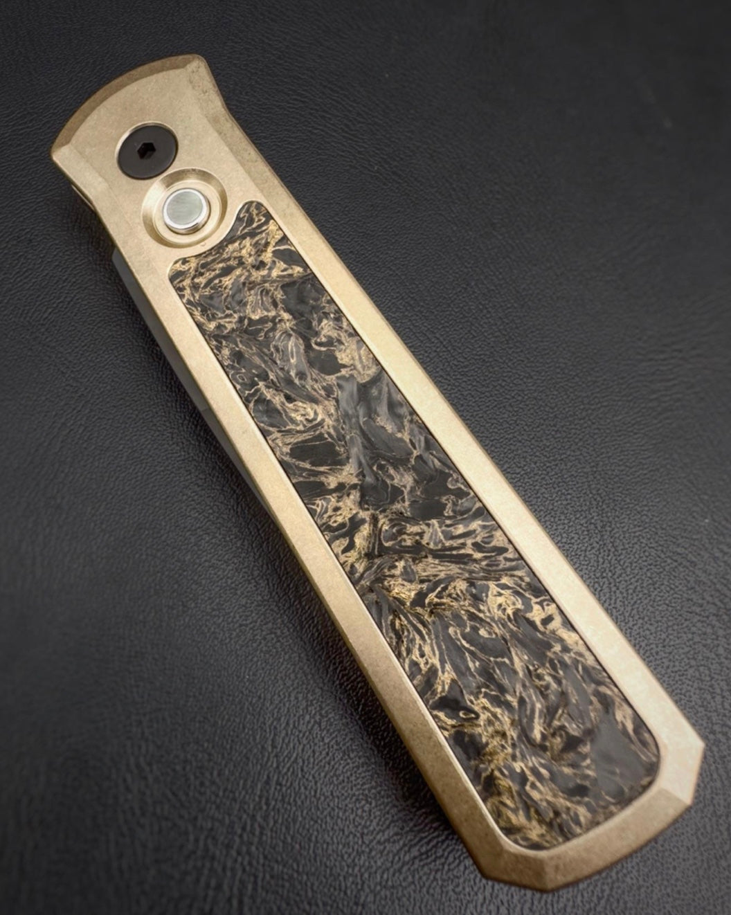 ProTech 2023 GS Custom 002 Godson Folding Knife AlBronze Handle w/ FatCarbon Dark Matter Gold Inlay