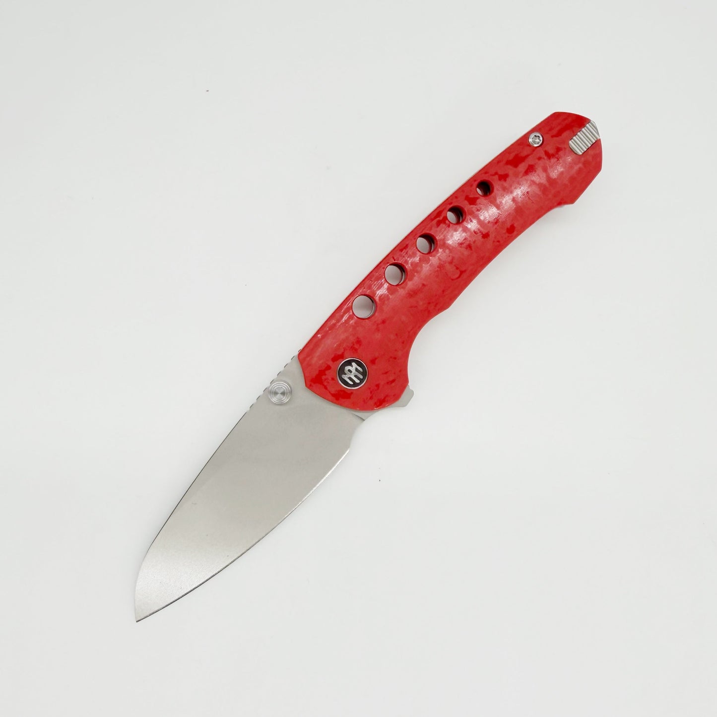Remette BEE – 2.80" 14C28N Drop Point Liner Lock Knife Red G10 Handle RT-BEE-R