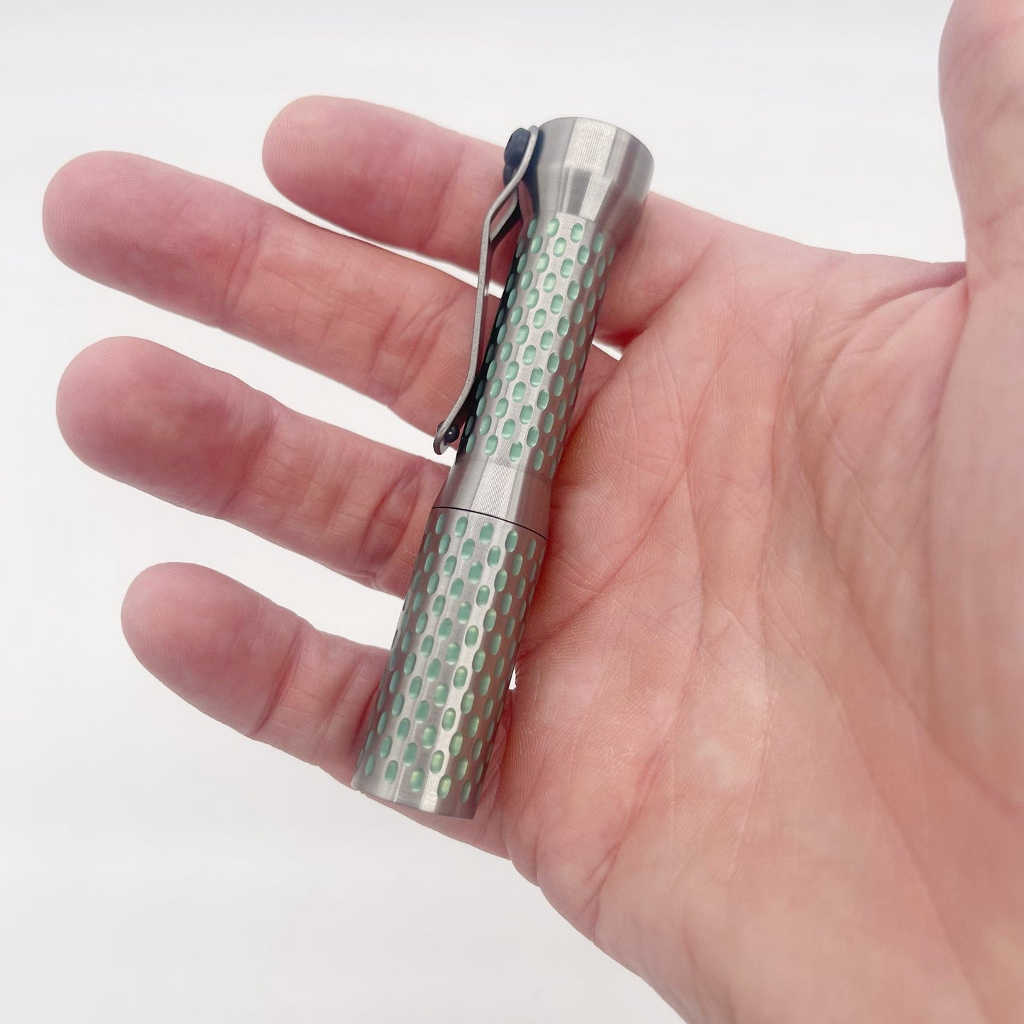 Dawson Machine Craft Divot Slimmer Titanium EDC Flashlight – Anodized Satin In Hand
