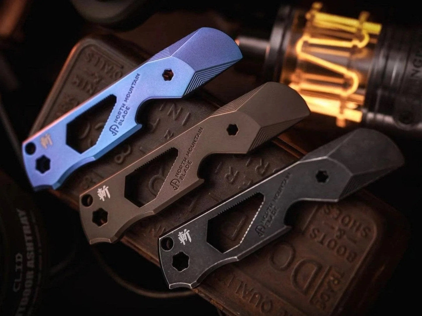 North Mountain Blade NMB-Prybar-Crowbar-Brown detail view 5 accessory