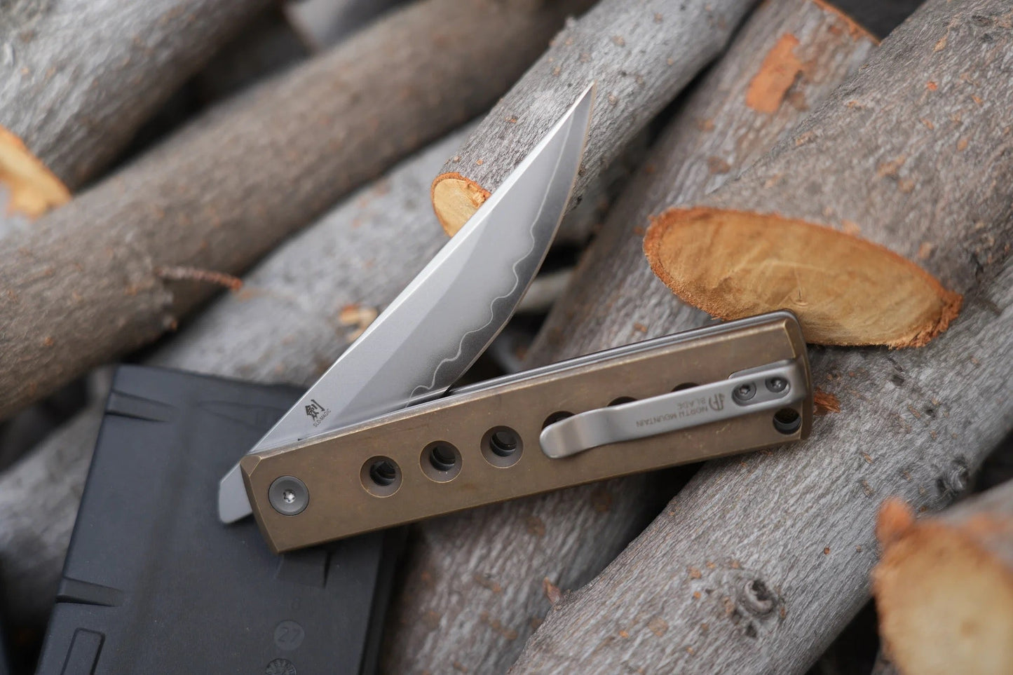 North Mountain Blade Kaiken-ALBronze detail view 6