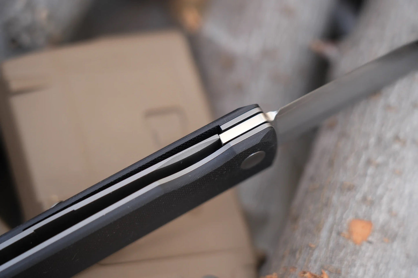 North Mountain Blade Kaiken-BlackG10 detail view 7