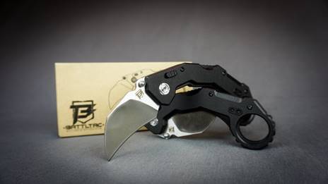BattlTac Double-Lock Karambit BATTLTAC-KARAMBIT front view - 2.12 inch D2 curved blade folding karambit with G10 handle