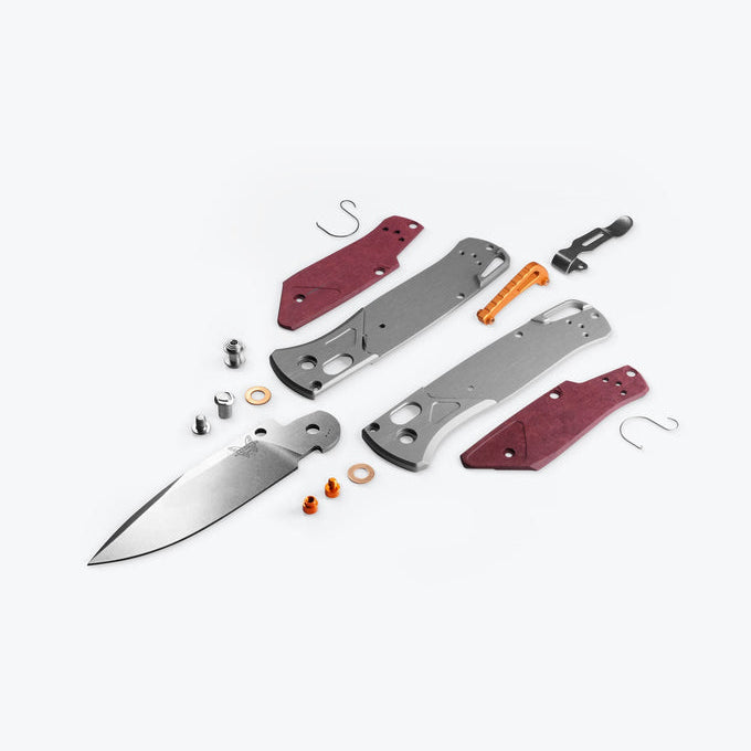 Benchmade Bugout 535-09 – 3.24″ CPM-S90V Stonewash Drop Point EDC Folding Knife, Grey & Redstone Aluminum & Richlite, AXIS Lock