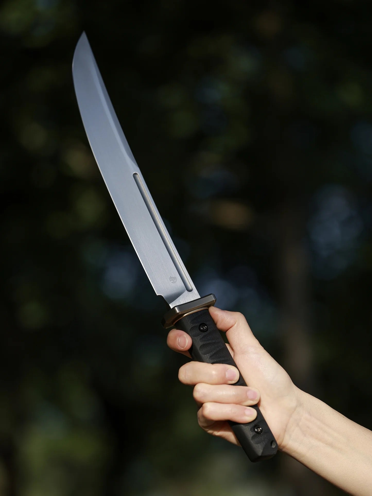 North Mountain Blade NMB-Ninja tanto hand polished fixed blade in hand