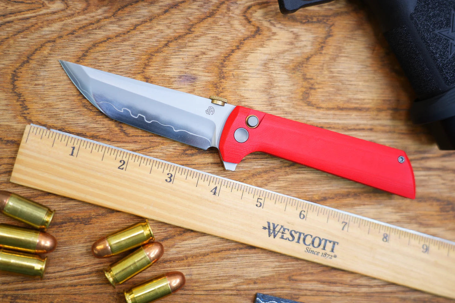 North Mountain Blade 2406-Red chop2 red g10 size folding knife