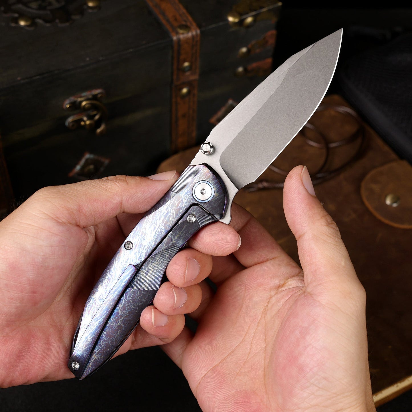 Remette RT-Cool Whale RTCL-T3 liner lock detail