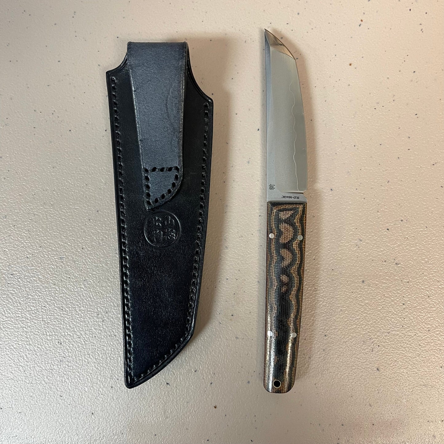 North Mountain Blade CHOP2Fixed-Micarta detail view 2