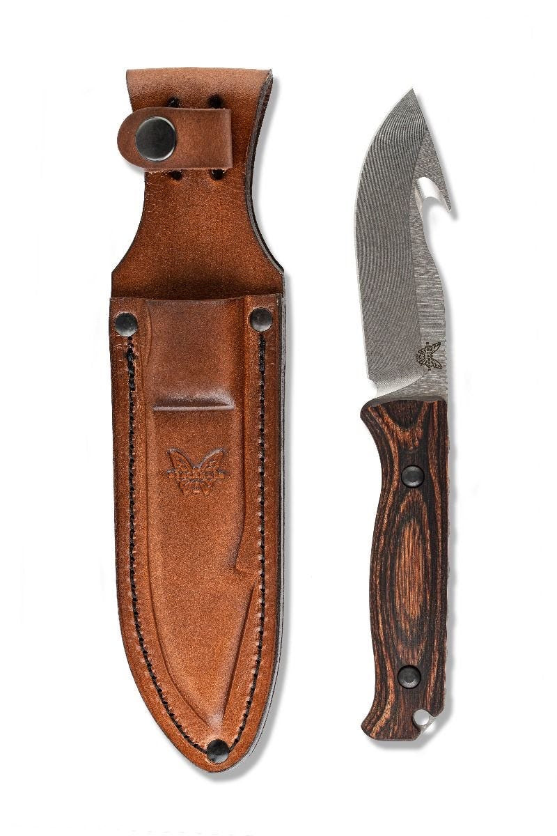Benchmade Saddle Mountain Skinner 15004 – 4.2″ CPM-S30V Drop Point Fixed Blade Hunting Knife with Gut Hook
