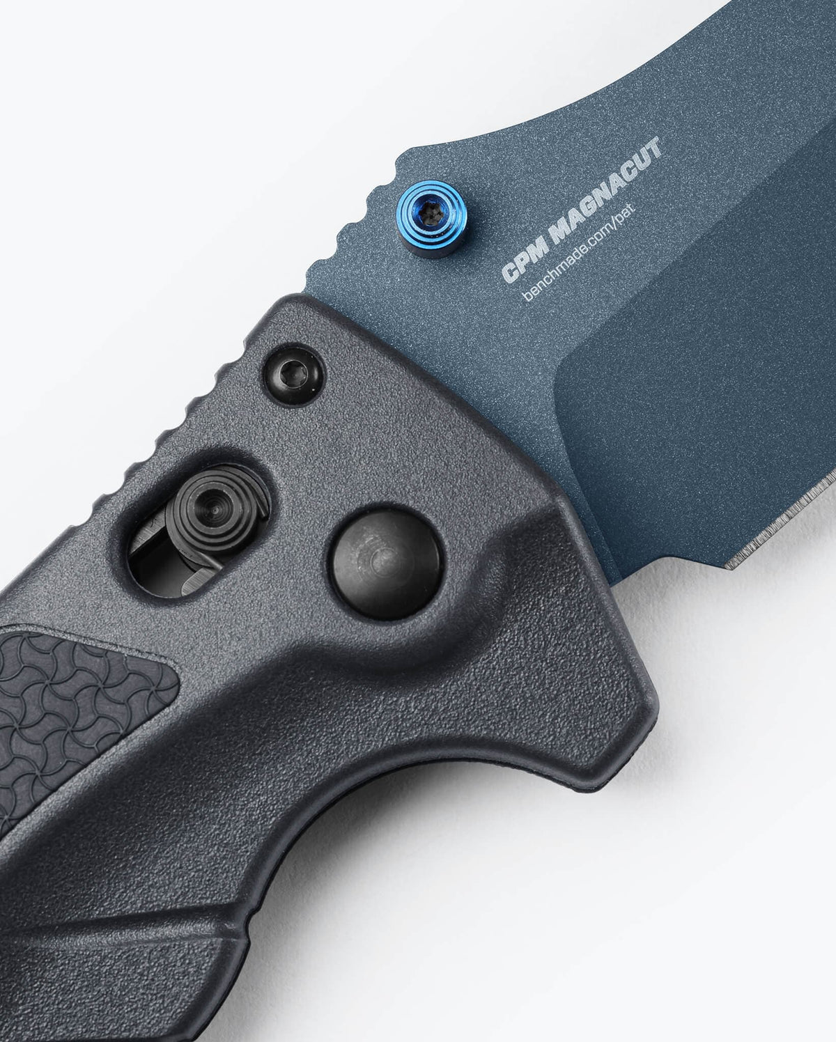 Benchmade Adira 18060BT-01 CPM-MagnaCut folding knife – product view 5