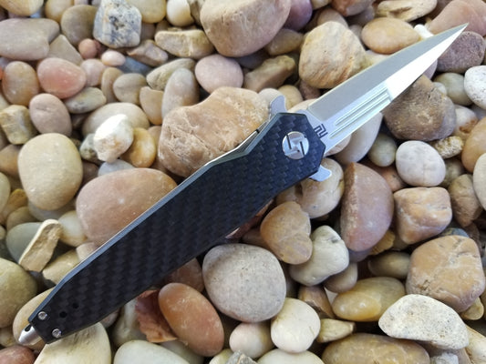 Artisan Cutlery Hornet Liner Lock Knife Black Carbon Fiber (3.54" SW D2)