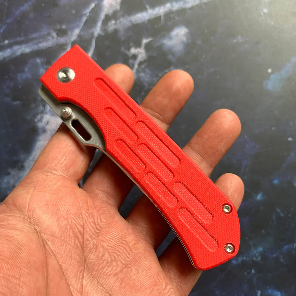 Kansept Reedus T1041A2 – 3.5" Stonewashed 154CM Clip Point Blade, Red G10 Handle, Liner Lock – Designed by D.O.C.K.