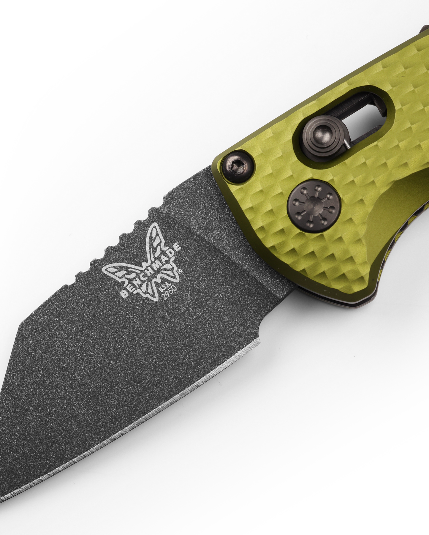 Benchmade Partial Immunity 2950BK-2 mini deep-carry pocket clip and milled aluminum handle detail