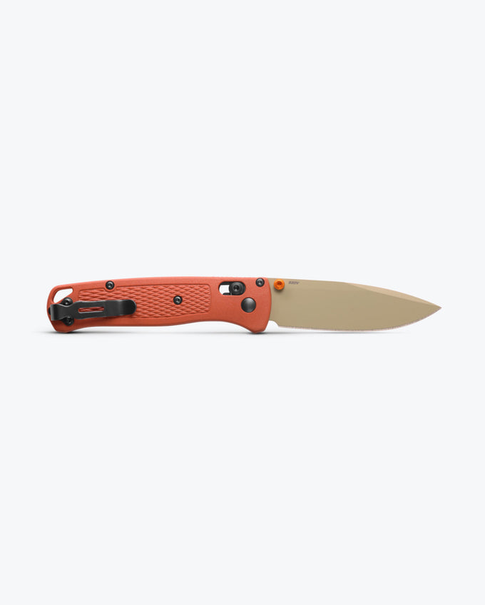Benchmade Bugout 535TN-10 – 3.24″ CPM-S30V Desert Verde Cerakote Drop Point EDC Folding Knife, Rust Orange Grivory, AXIS Lock
