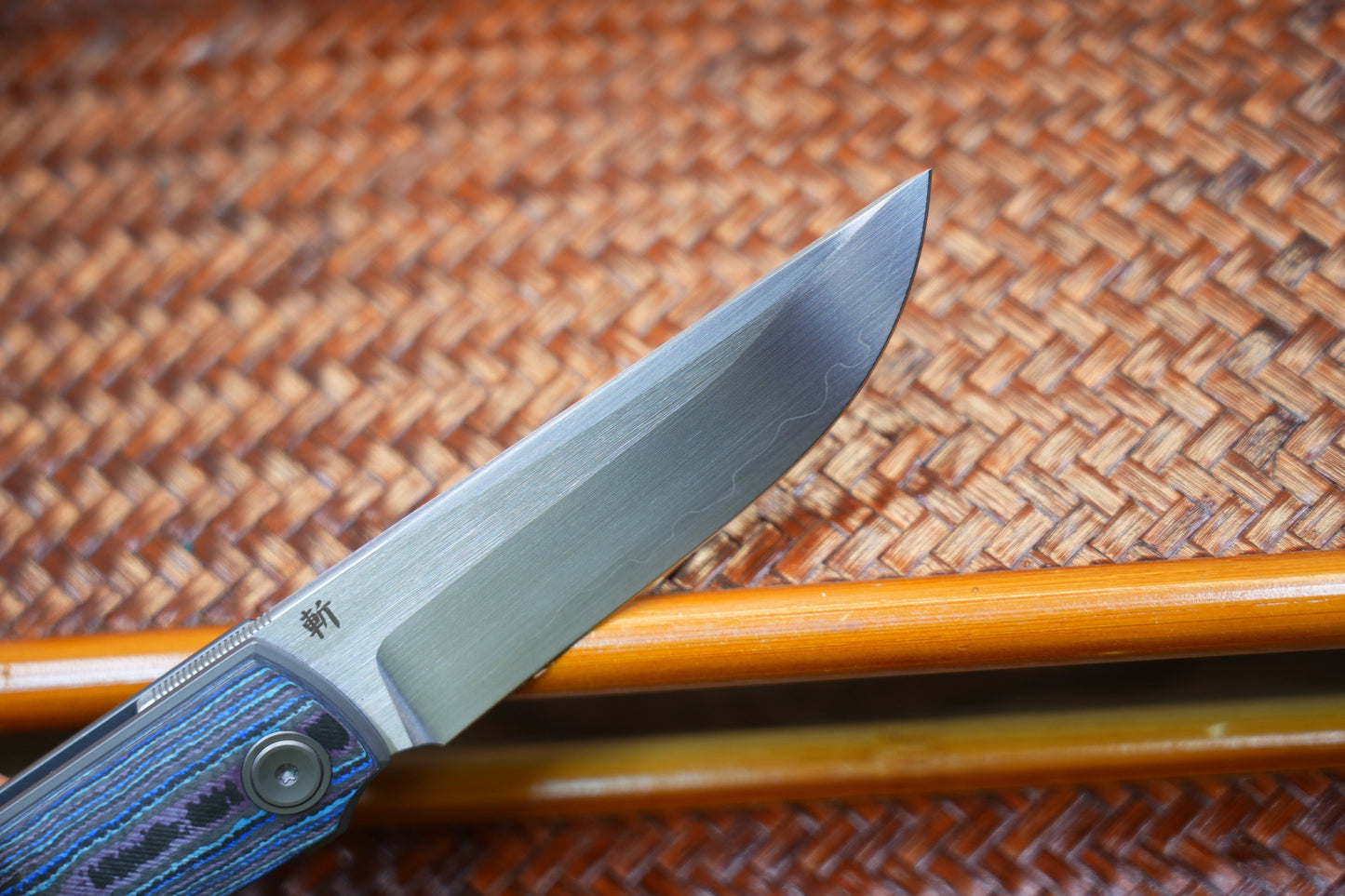 North Mountain Blade CHOP 4 Front Flipper 2412-BLCF blade detail - SLD San Mai tanto
