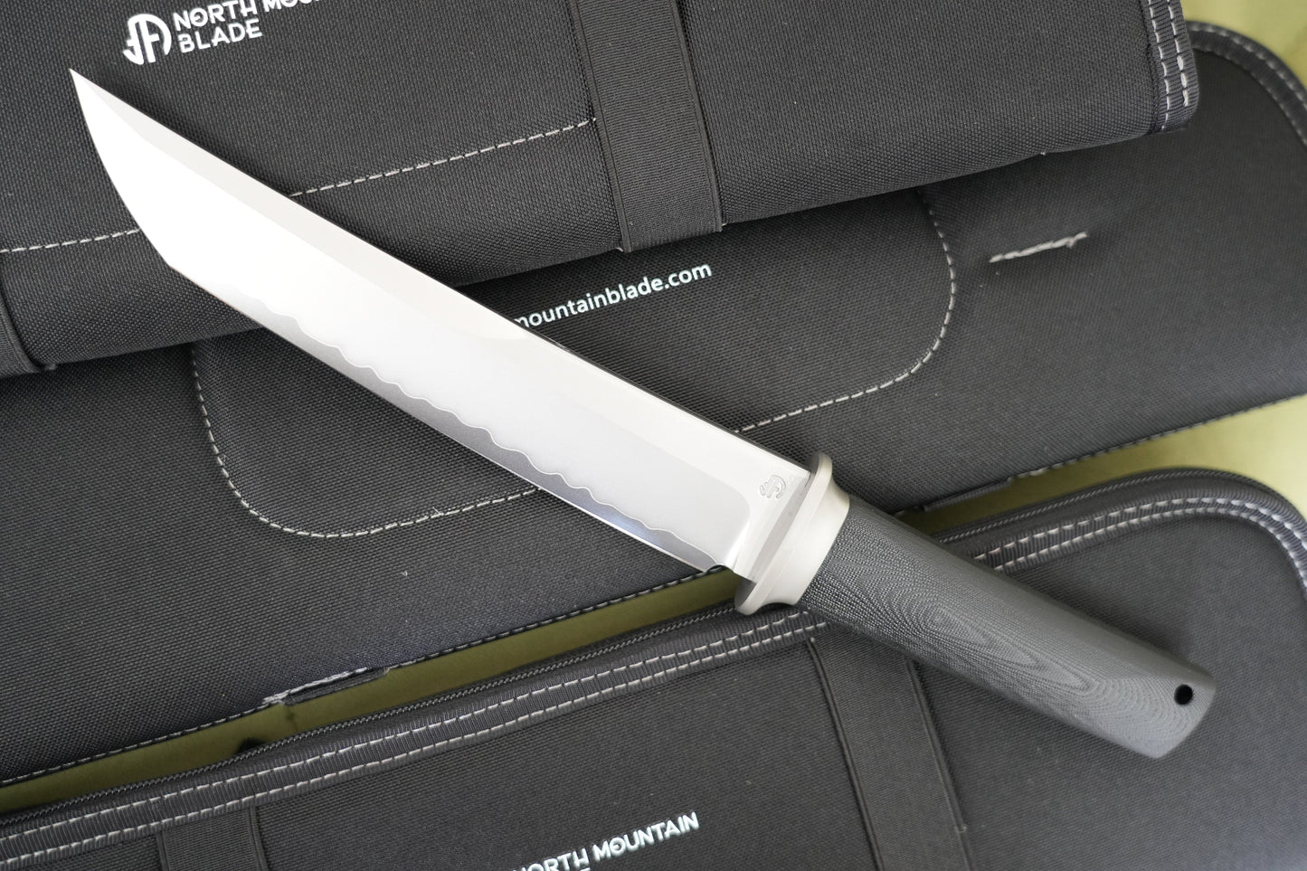 North Mountain Blade Chop Fixed 4th 2413-T4 tanto point detail