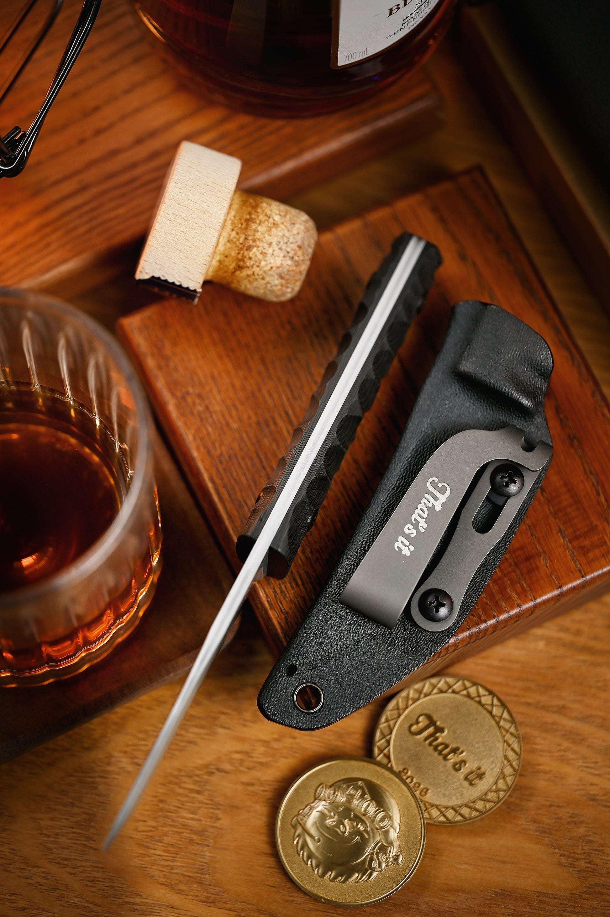 North Mountain Blade 2416-OR sheath detail