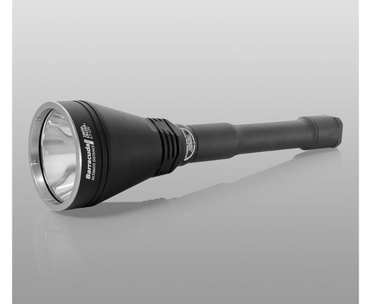 Armytek Barracuda Pro XHP35 HI Warm LED / 1390 lumens  5Â°:40Â° Beam