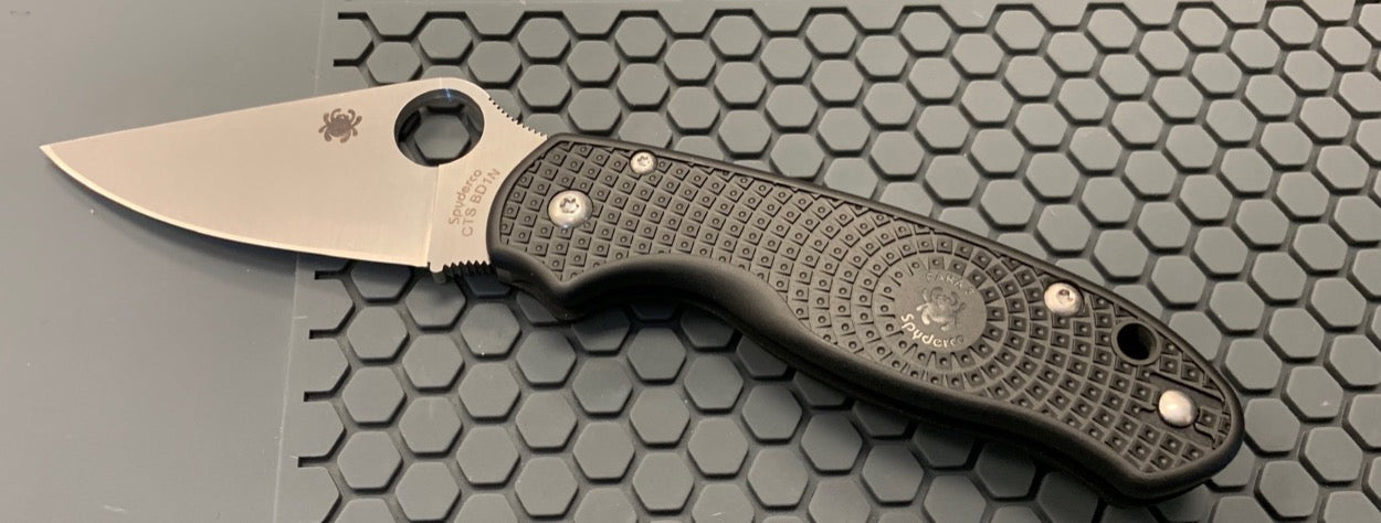 Para 3 Lightweight by Spyderco | Lightweight Pocket Knife