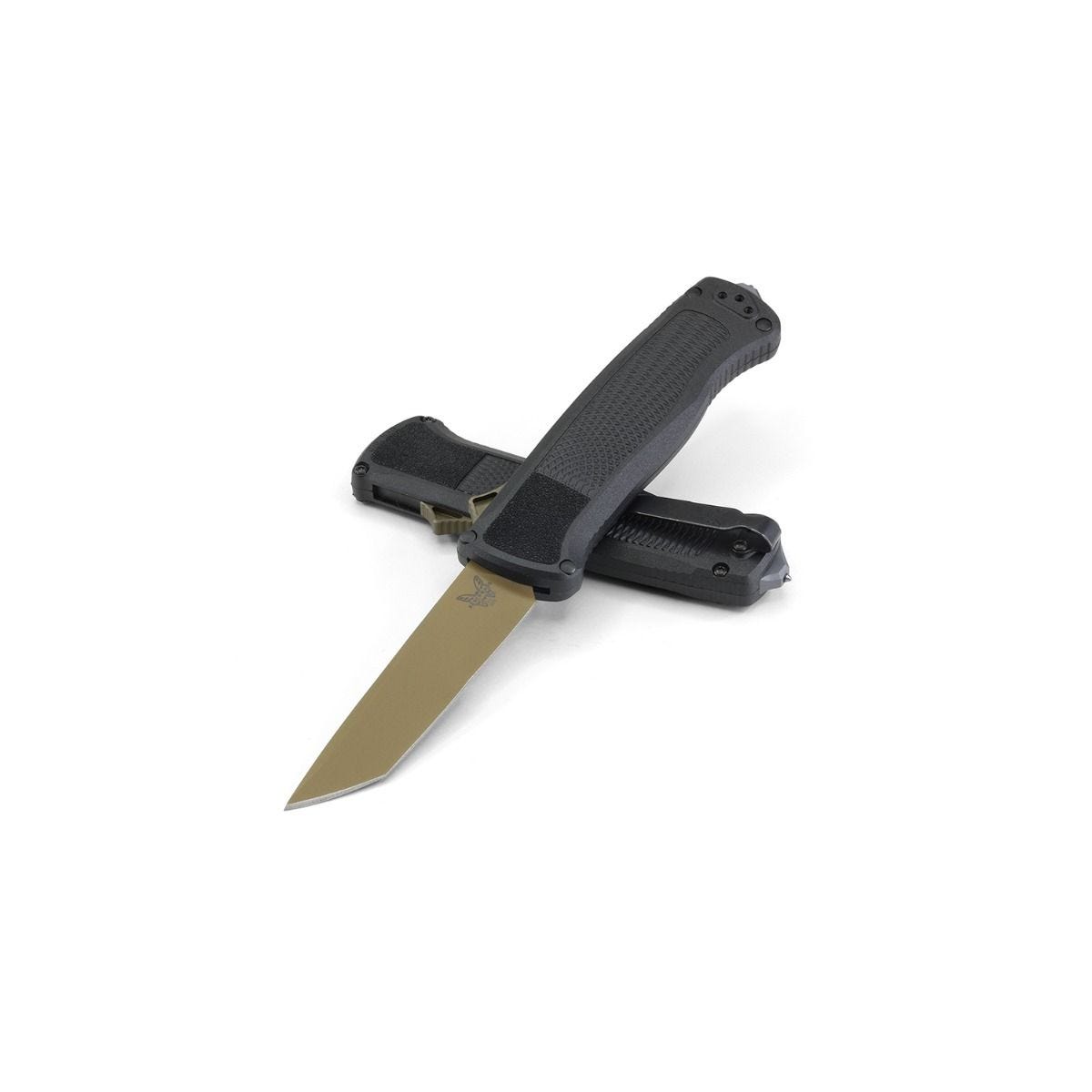 Benchmade Shootout 5370FE front view, 3.51 inch CPM-CruWear FDE tanto OTF automatic CF-Elite knife