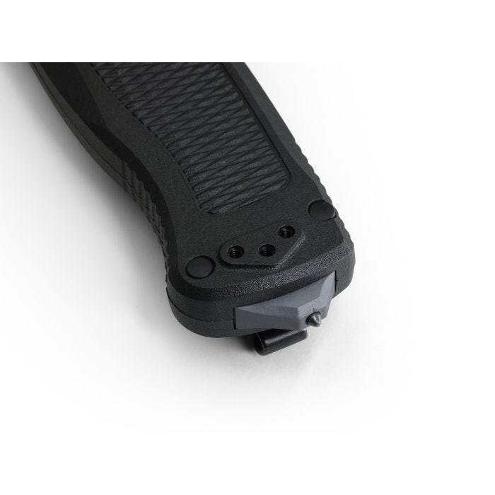 Benchmade Shootout 5370FE CPM-CruWear FDE tanto blade detail