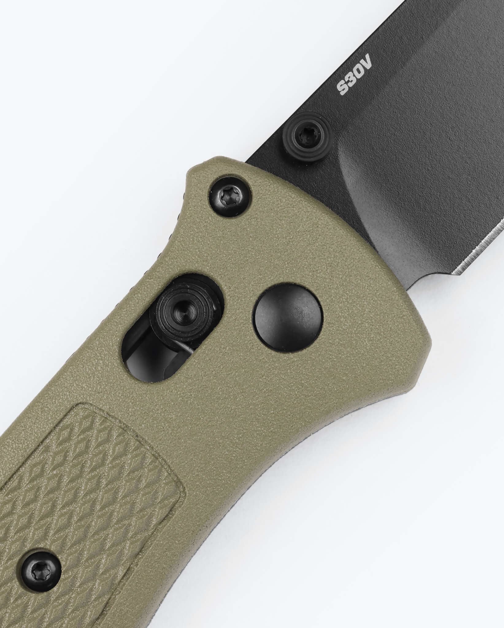 Benchmade Bailout 537BK-06 AXIS lock detail