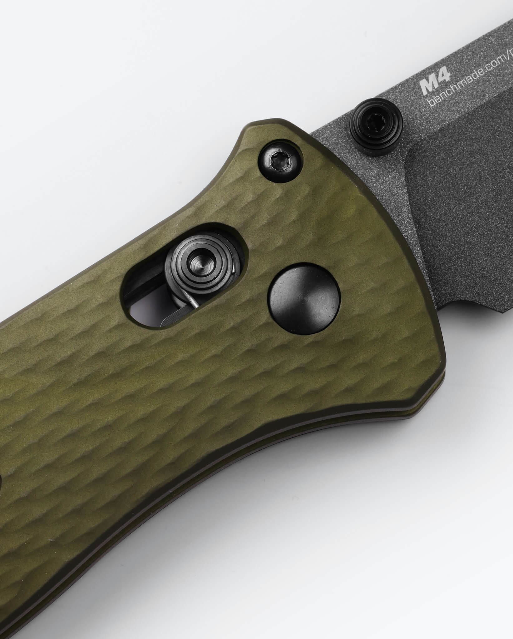 Benchmade Bailout 537SGY-1 AXIS lock detail
