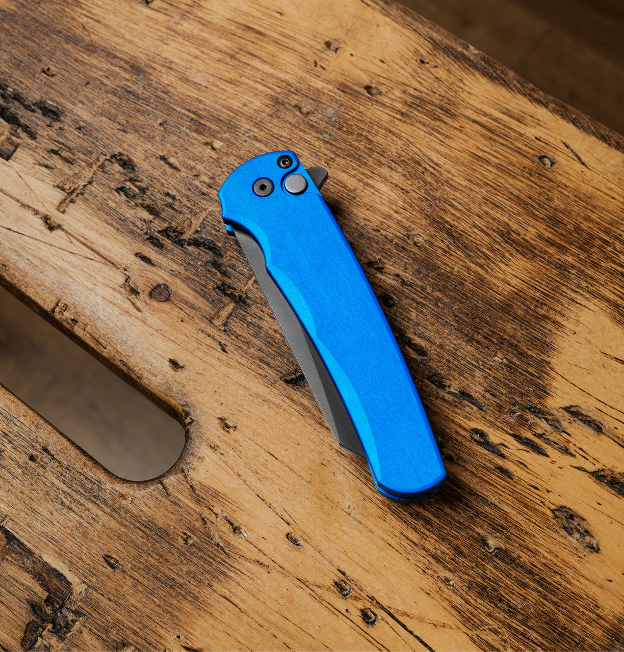 Pro-Tech Malibu 5403-Blue solid blue 7075 aluminum handle with short deep carry clip