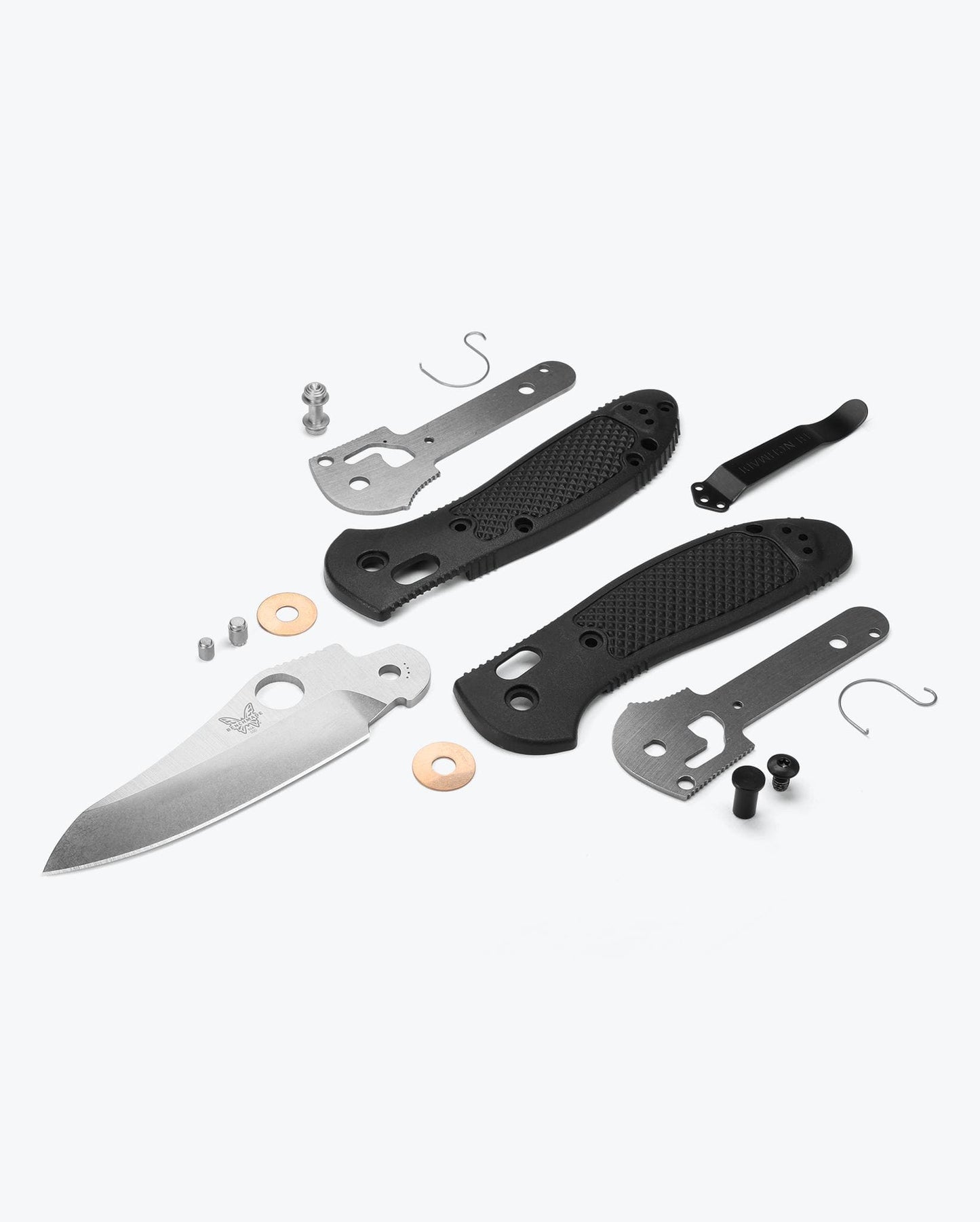 Benchmade Griptilian 550-S30V black Grivory handle and component detail
