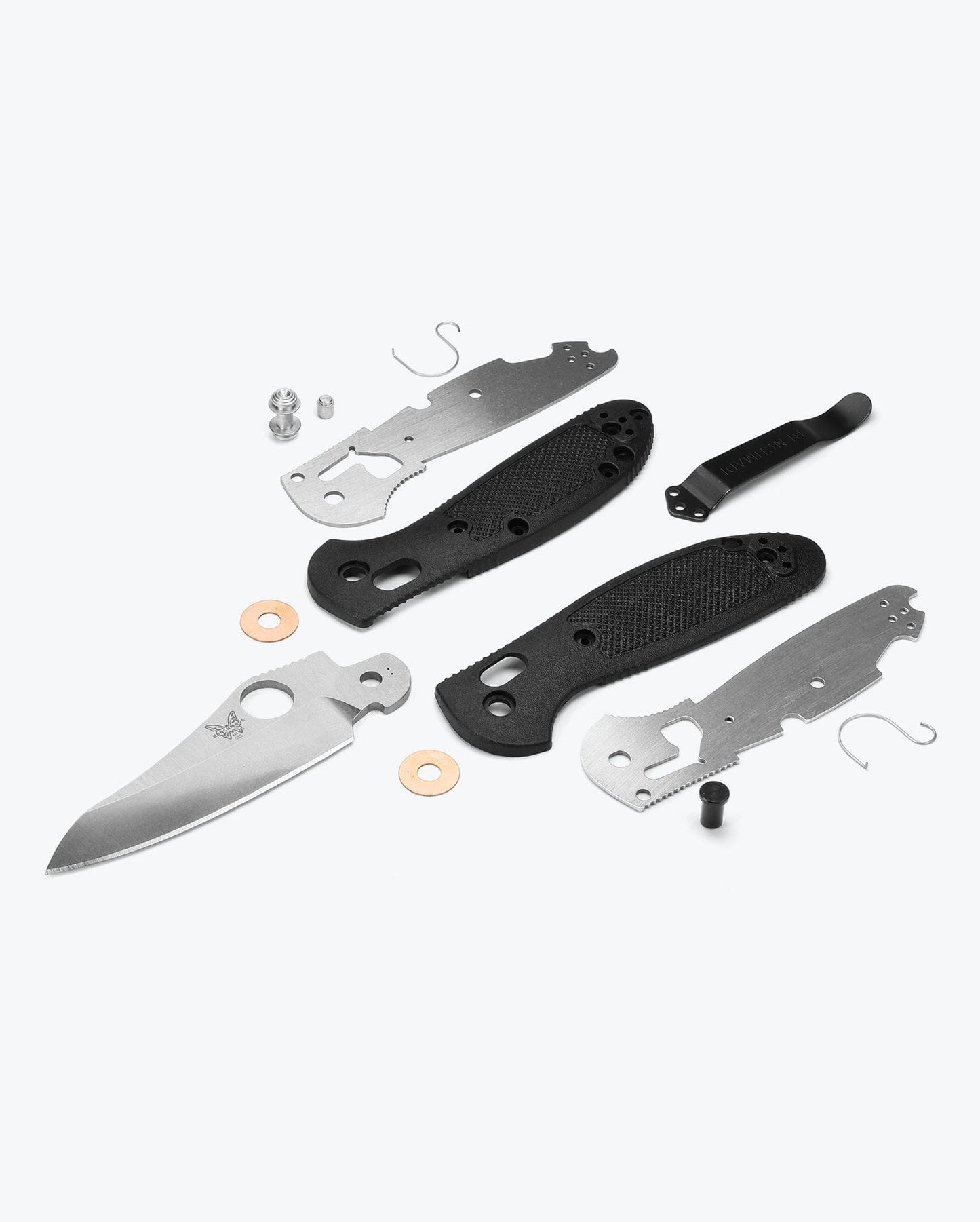 Benchmade Mini Griptilian 555-S30V black Grivory handle and component detail