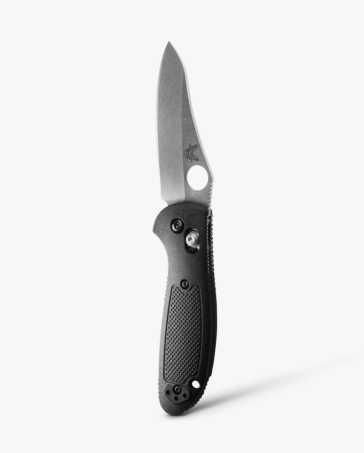 Benchmade Mini Griptilian 555-S30V front view, 2.91 inch satin CPM-S30V sheepsfoot folding knife