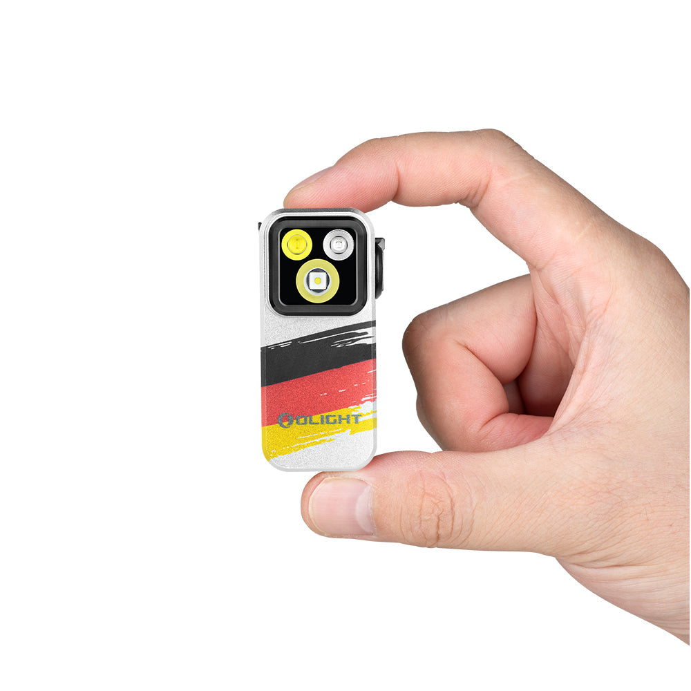 Olight Oclip Pro – Floodlight, Spotlight & Red Light Clip Flashlight (Bundesflagge)
