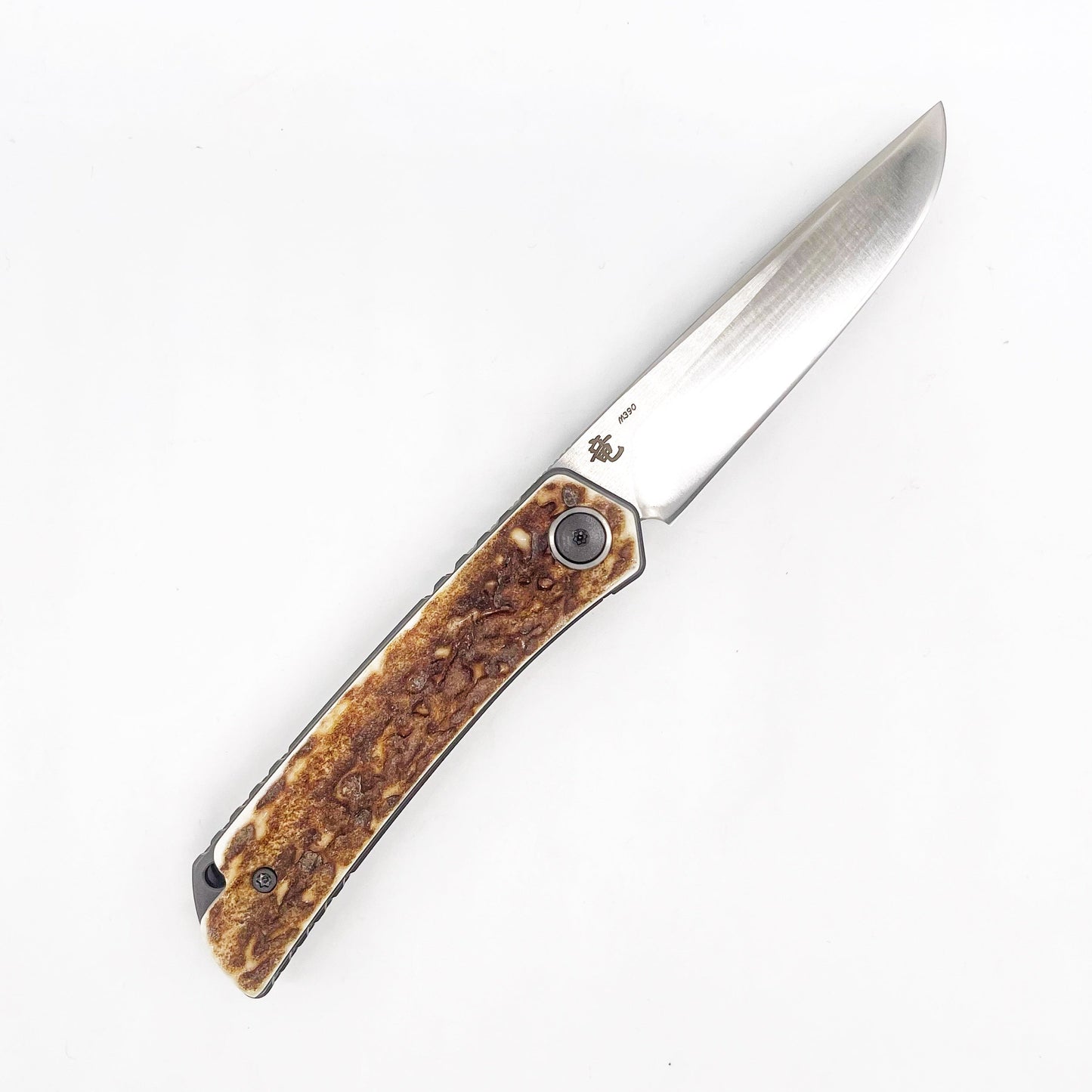 North Mountain Blade HIGO-AntlersM390 detail view 2