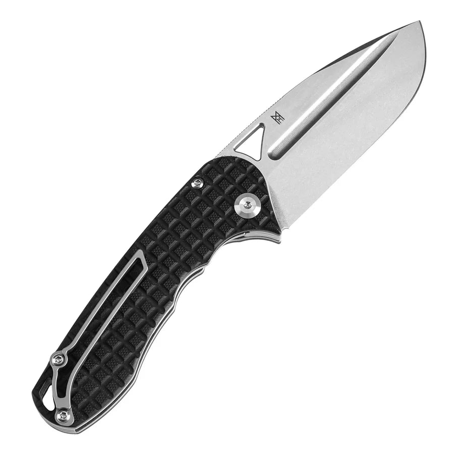 Tenable Bömbur T1054A1 open position, back side with pocket clip