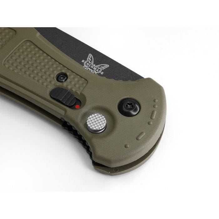 Benchmade Claymore 9070BK-1 push button and handle detail