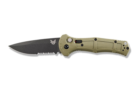 Benchmade Claymore 9070SBK-1 front view, 3.60 inch CPM-D2 cobalt black serrated drop-point automatic knife