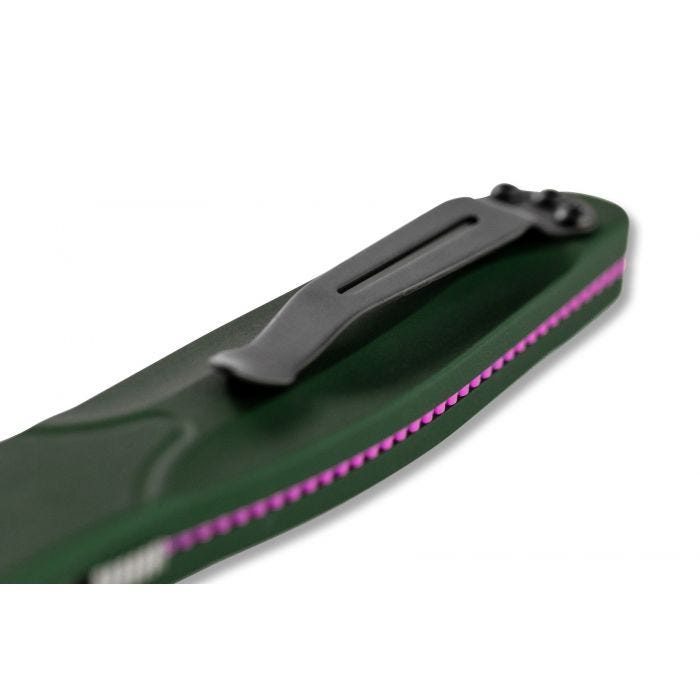 Benchmade Auto Osborne 9400BK blade detail, black coated CPM-S30V reverse tanto