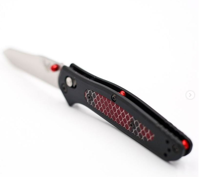 Benchmade 940-1701 Going Gear Exclusive BCM-940-1701 CPM-20CV reverse tanto folding knife with black G10 and red C-Tek handle, open front view