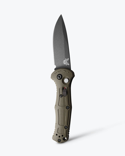 Benchmade Mini Claymore 9570BK-1 front view, 3.00 inch CPM-D2 cobalt black drop-point automatic knife Ranger Green Grivory