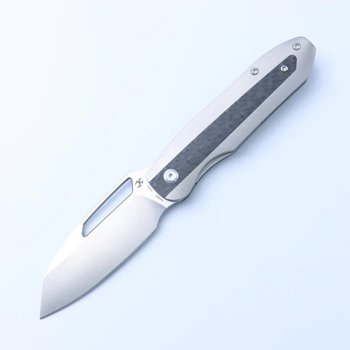 Thunderhead Satin CPM S35VN Beadblasted Titanium with Twill Carbon FIber Inlay