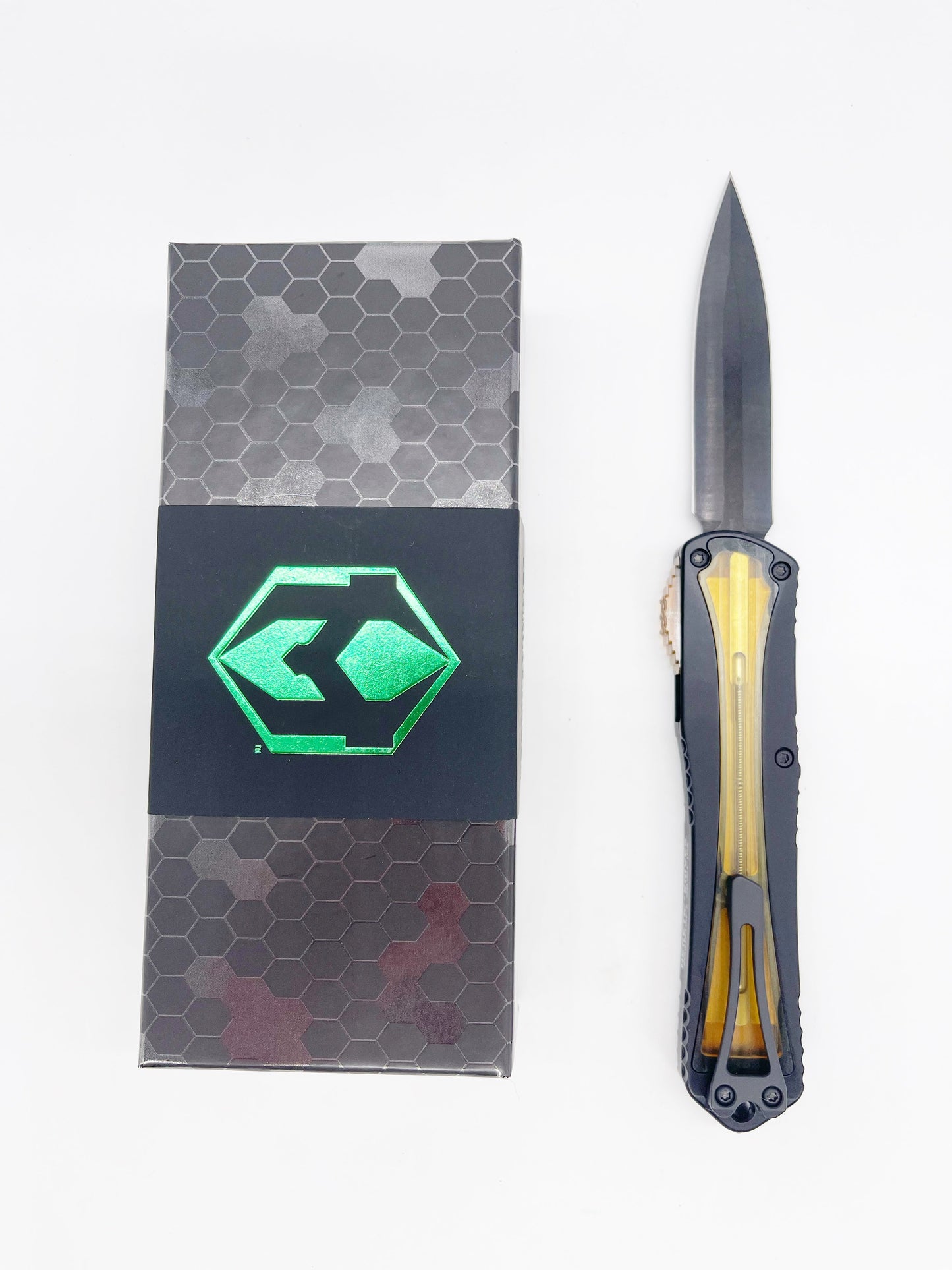 Heretic Knives MANTICORE X 3.7" Double Edge DLC Magnacut Black Aluminum Handle Ultem Inlay