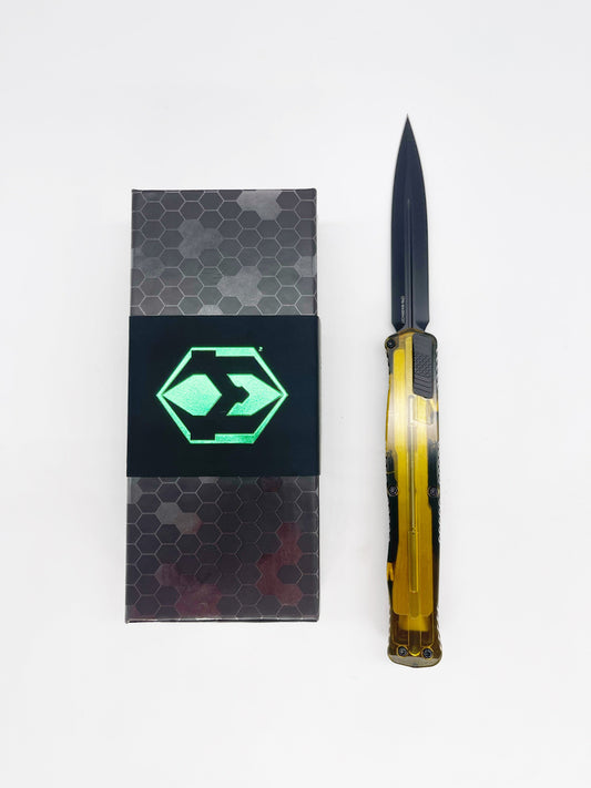 Heretic Knives CLERIC II 4.25" DLC Magnacut Black Aluminum Handle Ultem Cover/Inlay