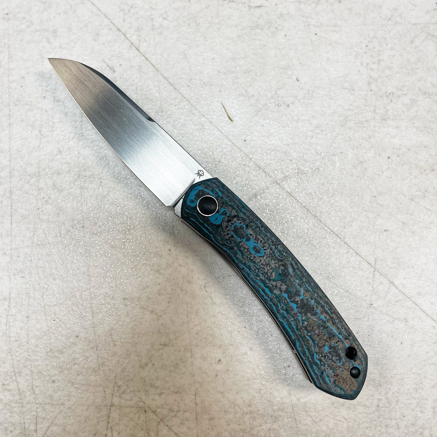 North Mountain Blade Jellyfish-BlueCF front view folding knife
