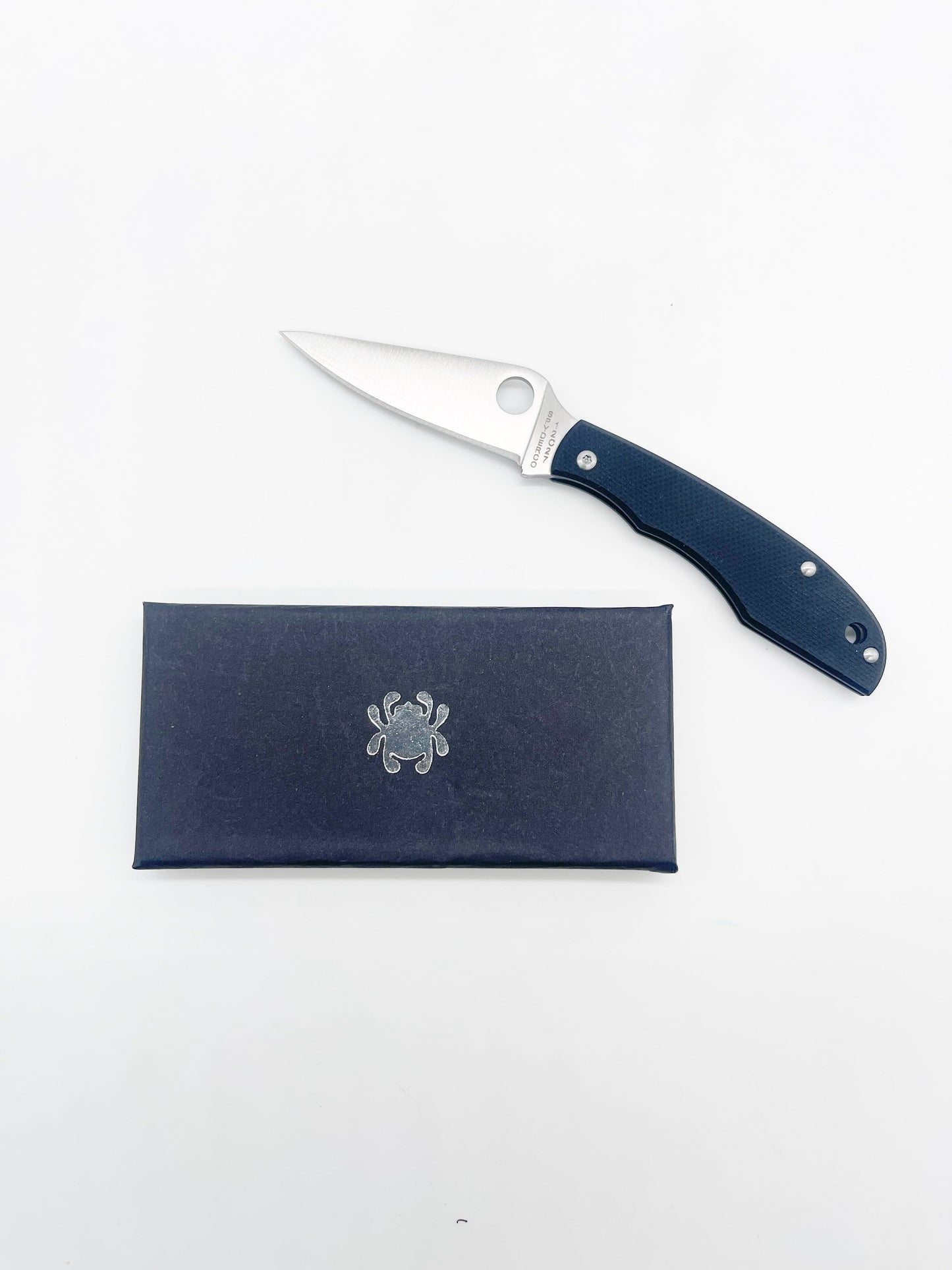 Spyderco Grasshopper C138GBKP black G-10 slip joint pocket knife, product view