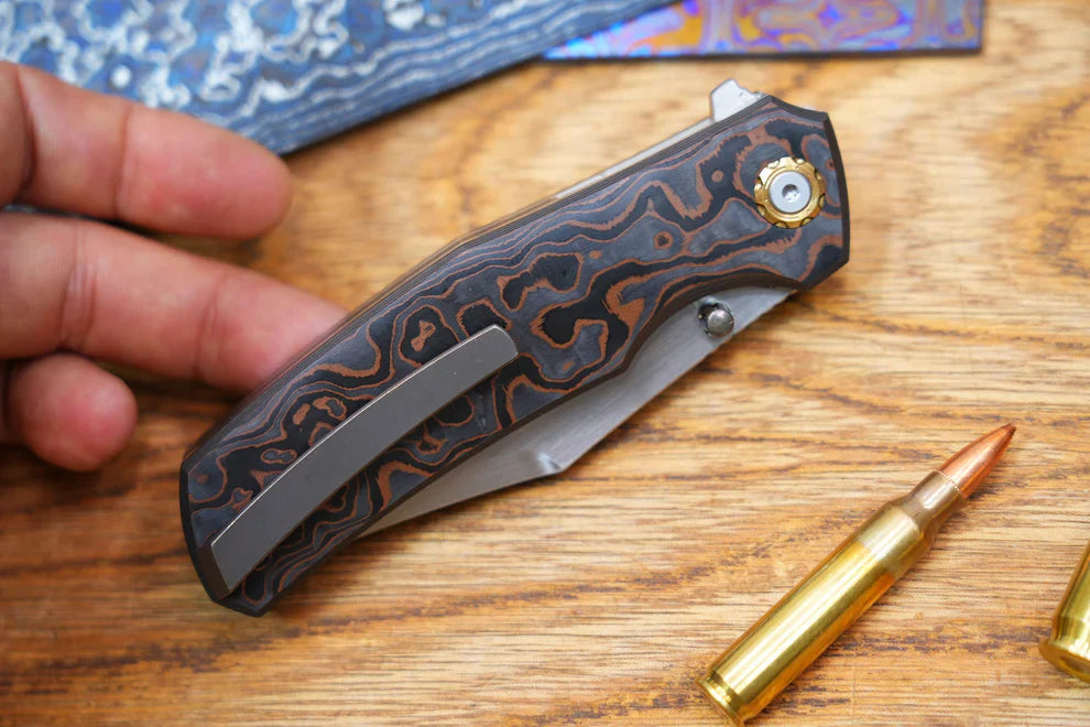 North Mountain Blade Jellyfish-4thGen-Brown detail view 4