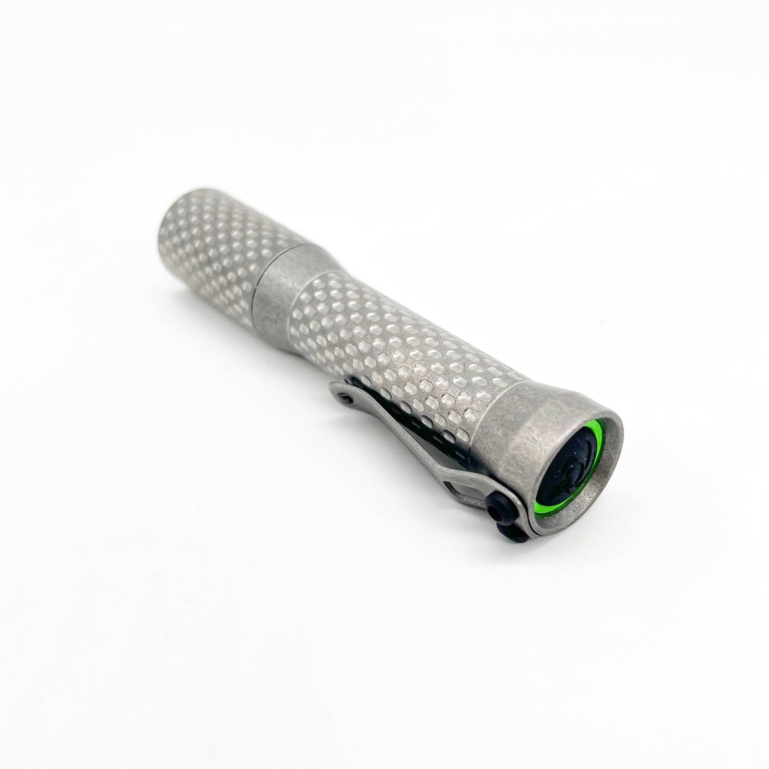 Dawson Machine Craft Divot Slim Flashlight – Tumbled Titanium, Nichia 519a 4500K LED