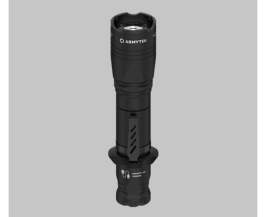 Armytek Dobermann Pro Magnet USB XHP35 HI Warm LED 1400 lumens / 6Â°:40Â° / 1x18650 (incl.)